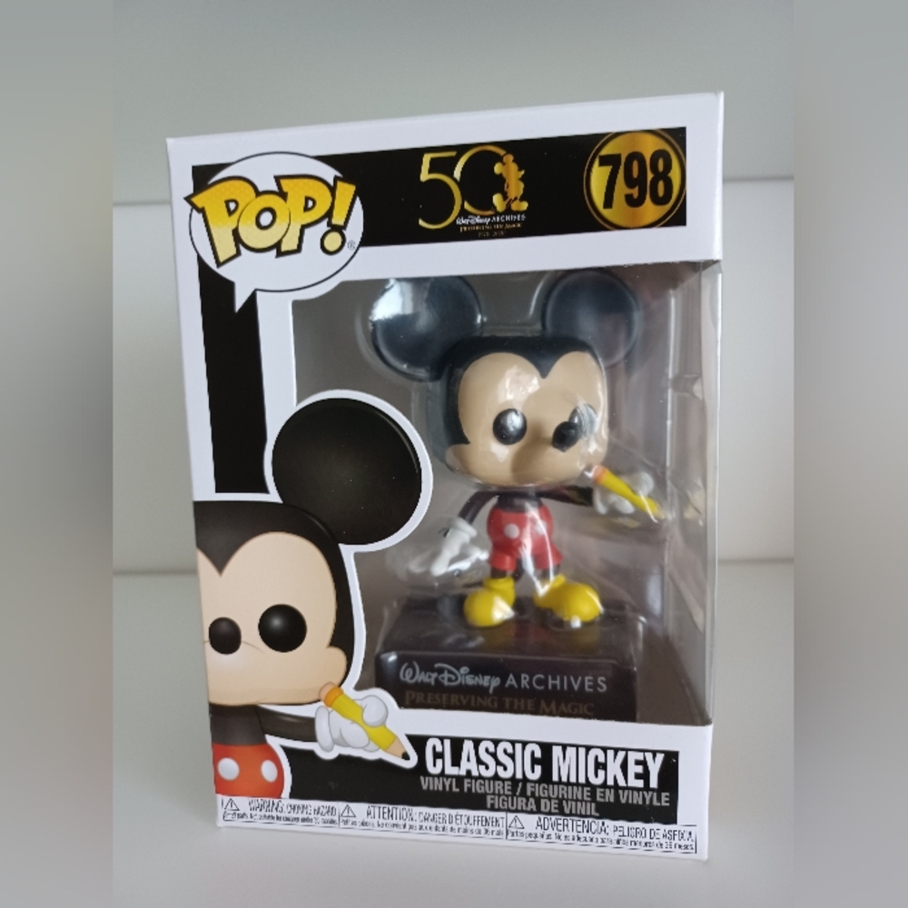 Disney Classic Mickey Mouse Walt Disney Archives 50 798 Vinyl Figure Funko Pop
